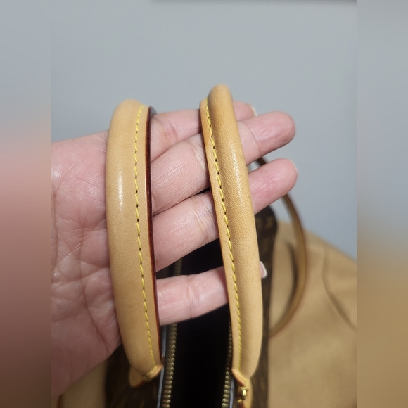 Louis Vuitton Monogram Turenne PM - Picture 9 of 12